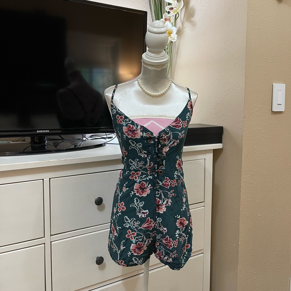 Corset-Style Lace-Up Front Romper Size Small